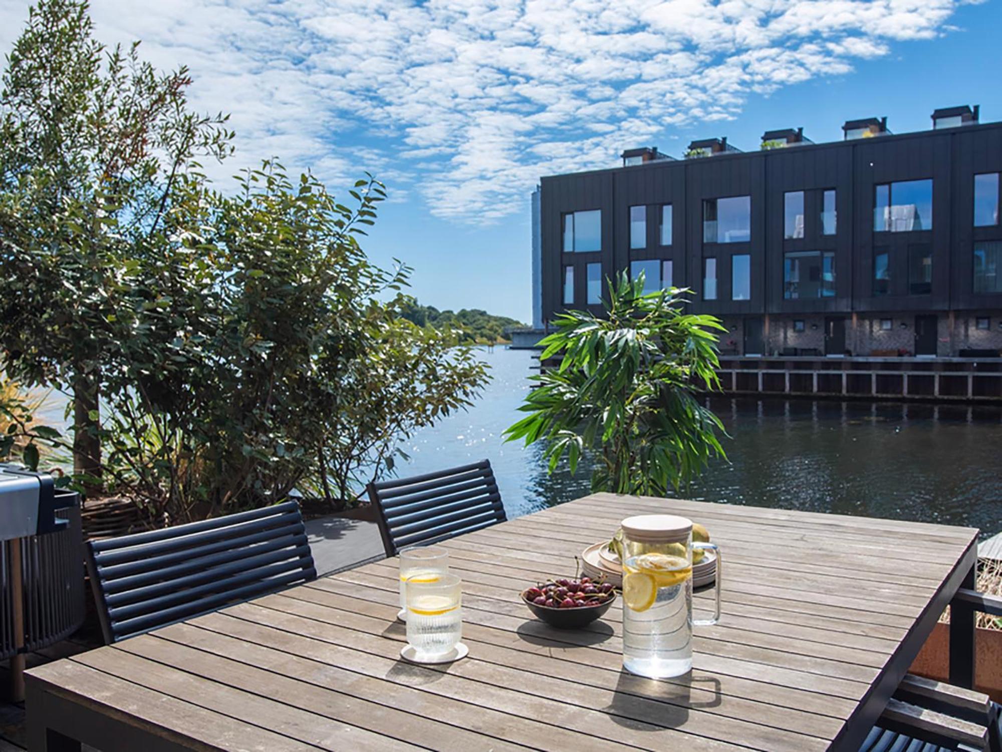 Sanders Pier - Fantastic 3-Bedroom Townhouse With Balcony Terrace 哥本哈根 外观 照片